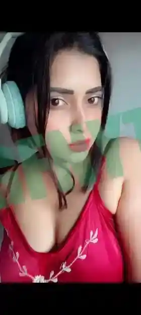 Sarika Prostitute Free Hotel Room and 40% Off Booking